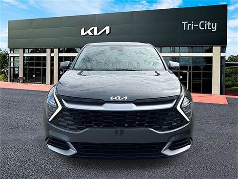 Used 2023 Kia Sportage EX image 2