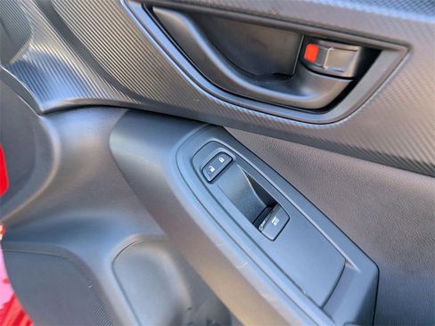 Used 2024 Subaru Crosstrek 2.0i Premium image 28