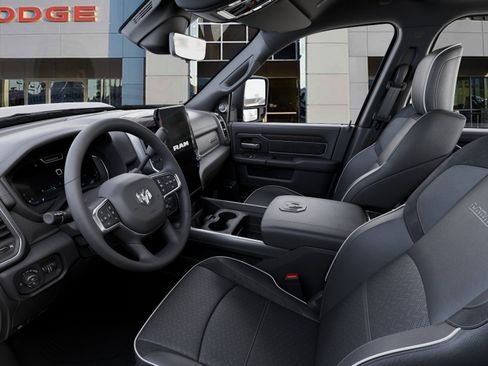 New 2026 RAM 2500 Laramie AWD/4WD image 22