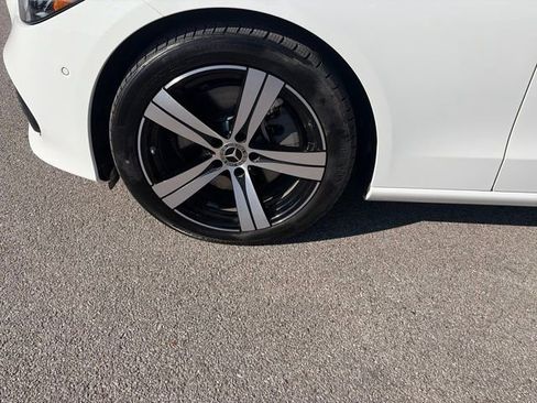 Used 2025 Mercedes-Benz C 300 4MATIC Sedan image 53
