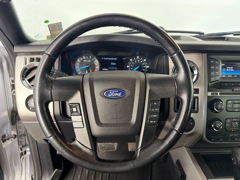 Used 2017 Ford Expedition XLT AWD/4WD image 13
