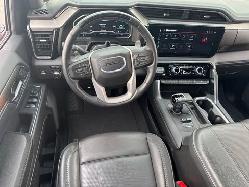 Used 2024 GMC Sierra 1500 Denali image 17