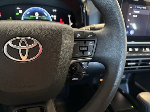 Certified 2025 Toyota Camry LE image 22