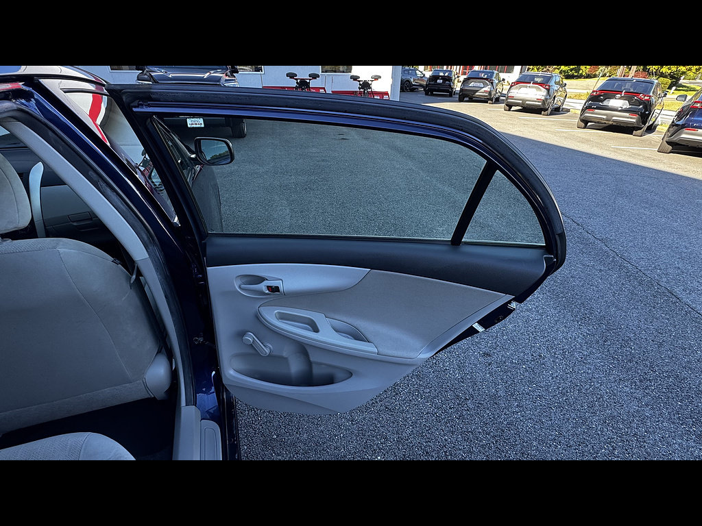 Used 2011 Toyota Corolla FWD image 24