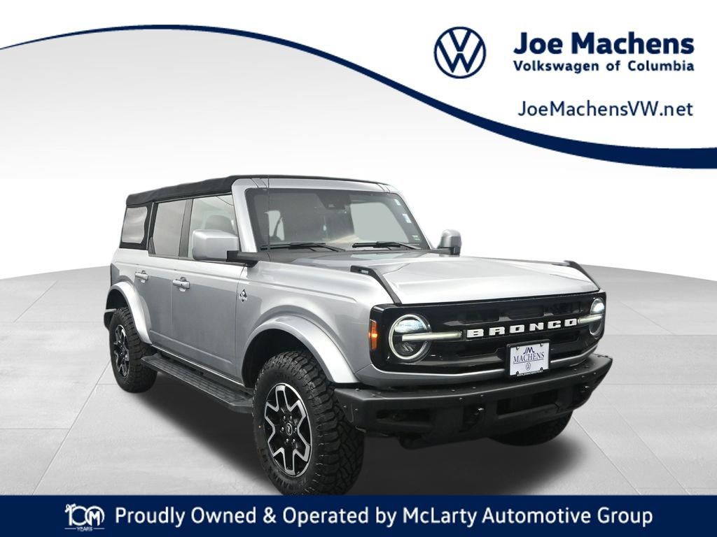 Used 2021 Ford Bronco Outer Banks AWD/4WD image 1