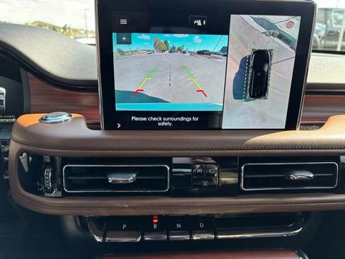 Used 2022 Lincoln Aviator Reserve w/ Equipment Group 201A AWD/4WD image 33