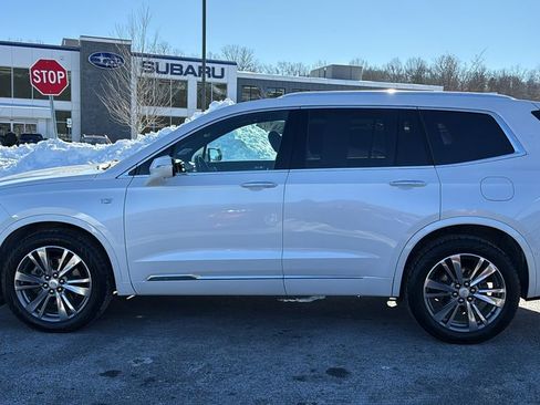 Used 2021 Cadillac XT6 Premium Luxury image 6