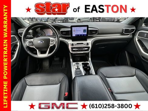 Used 2022 Ford Explorer XLT w/ Equipment Group 202A image 21