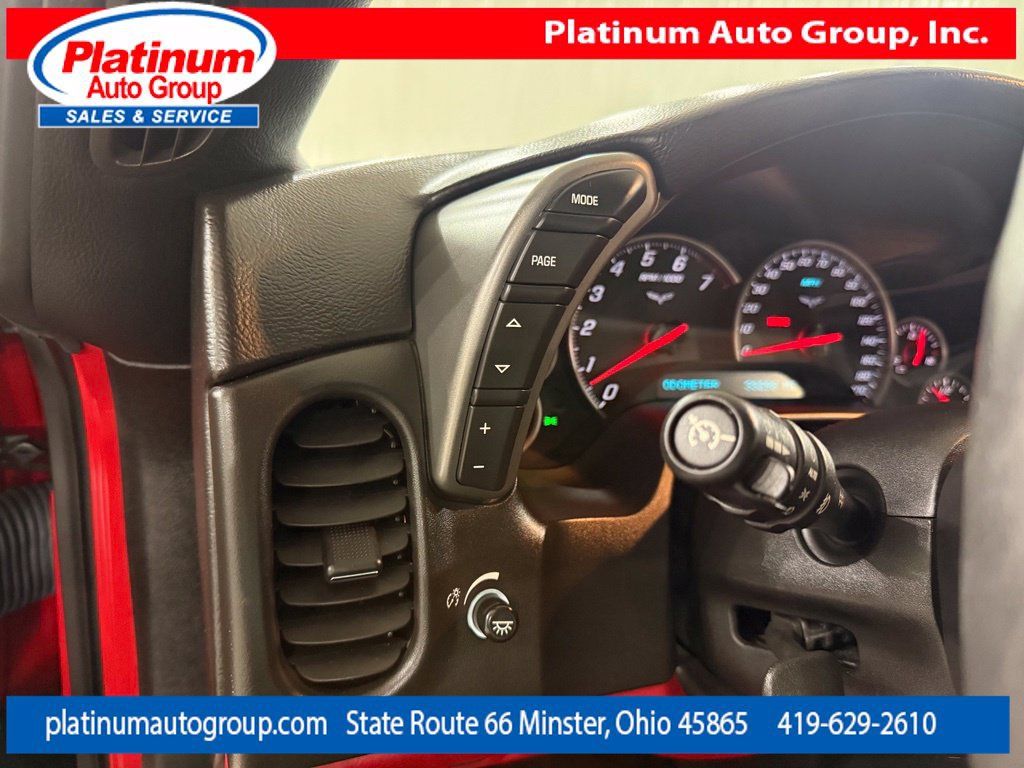 Used 2007 Chevrolet Corvette Coupe w/ Preferred Equipment Group RWD image 23