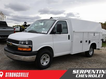 New 2025 Chevrolet Express 3500 w/ Power Convenience Package
