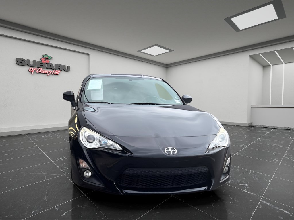 Used 2016 Scion FR-S RWD image 3