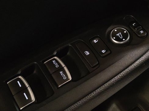 Used 2018 Honda Accord Sport image 27