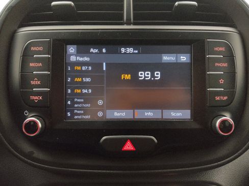 Used 2020 Kia Soul GT-Line image 25