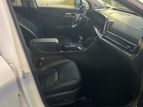 Used 2023 Kia Sportage SX FWD image 13