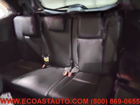 Used 2019 Toyota Highlander XLE AWD/4WD image 14