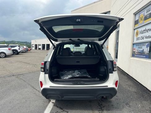 Used 2026 Subaru Forester Premium w/ Base/Premium Plus Package AWD/4WD image 32