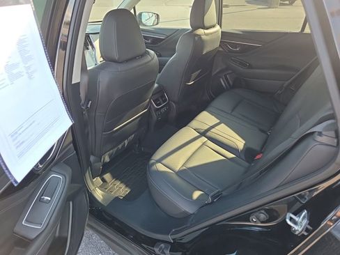 Certified 2022 Subaru Outback Limited AWD/4WD image 8