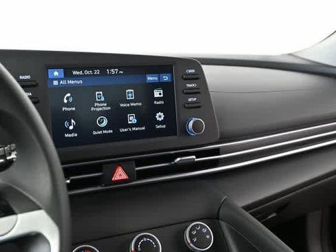 New 2026 Hyundai Elantra SE image 31