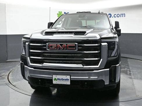 New 2025 GMC Sierra 2500 SLE w/ SLE Value Package; image 5
