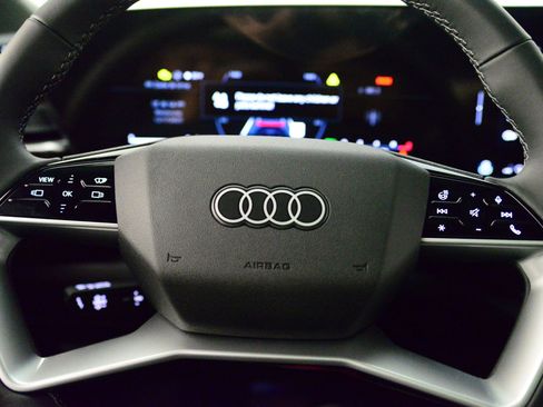 New 2025 Audi Q5 Premium Plus image 14