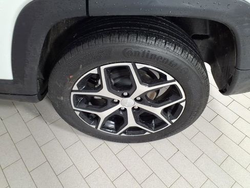 Used 2024 Jeep Compass Limited AWD/4WD image 8