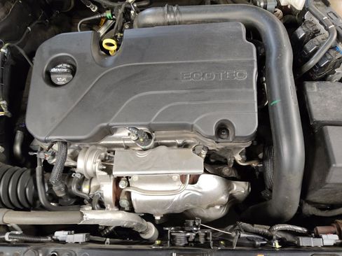 Used 2024 Chevrolet Malibu LT image 30