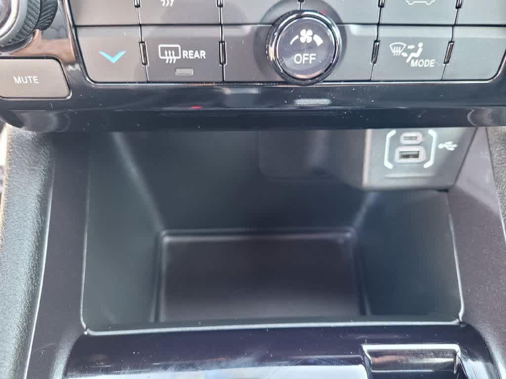 Used 2025 Jeep Compass Sport AWD/4WD image 17