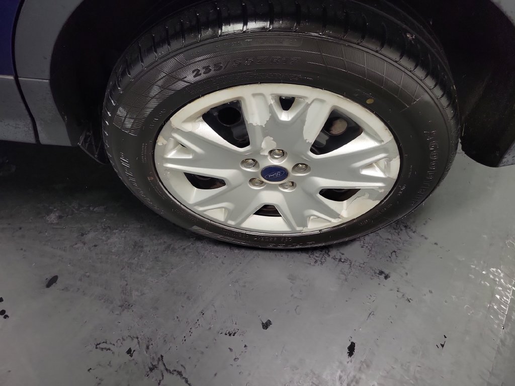 Used 2013 Ford Escape S FWD image 13