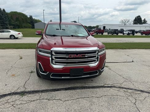 Used 2023 GMC Acadia SLT w/ Technology Package AWD/4WD image 2