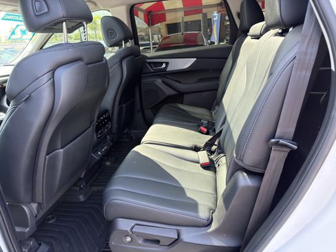 Used 2022 Acura MDX FWD image 19