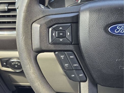 Used 2017 Ford F250 XLT AWD/4WD image 28