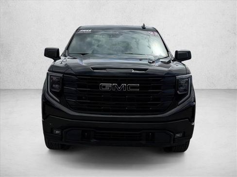 Used 2023 GMC Sierra 1500 Elevation AWD/4WD image 7