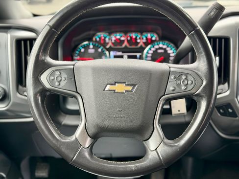 Used 2017 Chevrolet Silverado 2500 LT w/ LT Convenience Package image 7