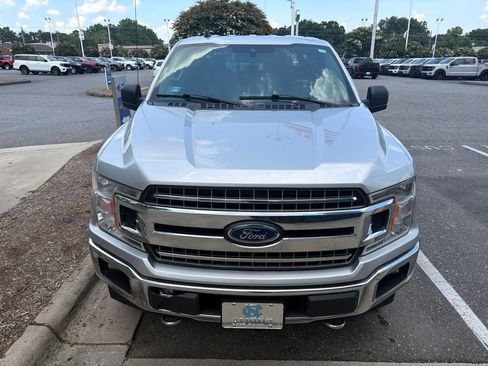 Used 2019 Ford F150 XLT w/ Equipment Group 302A Luxury AWD/4WD image 2