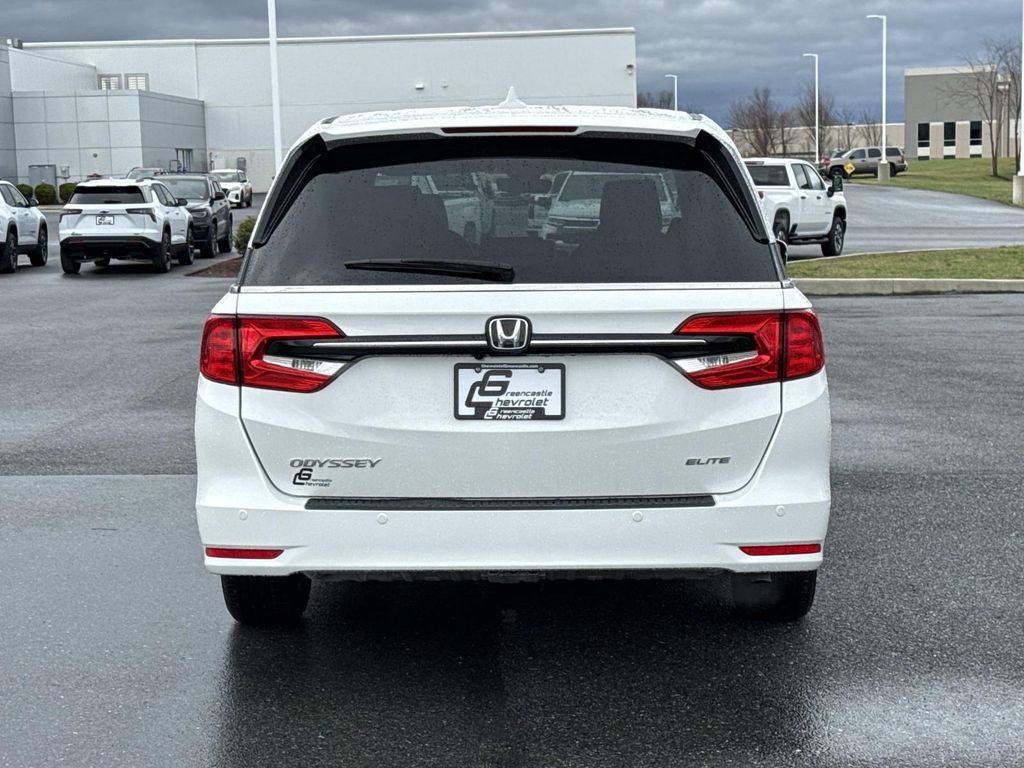 Used 2023 Honda Odyssey Elite image 26