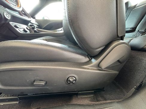 Used 2016 Dodge Challenger R/T w/ Sound Group RWD image 26