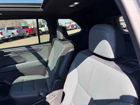 Certified 2024 GMC Acadia AT4 w/ Luxury Package image 13