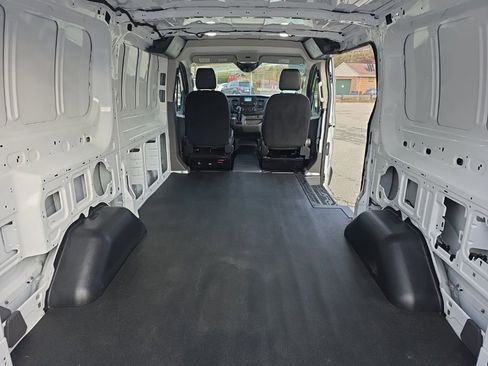 Certified 2023 Ford Transit 150 Low Roof image 14