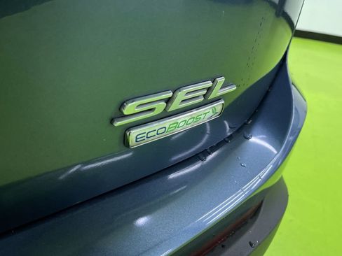 Used 2018 Ford Edge SEL w/ Equipment Group 201A image 14