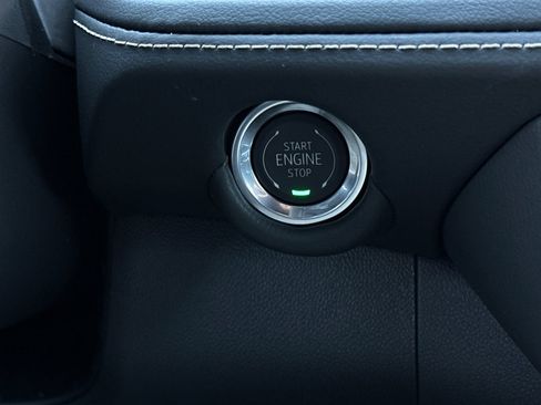 New 2026 Chevrolet Suburban Premier image 24