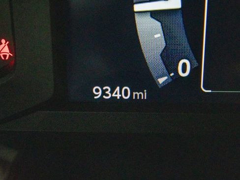 Used 2025 Toyota Tacoma SR5 image 22