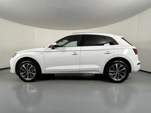Used 2023 Audi Q5 2.0T Premium Plus w/ Premium Plus Package image 4