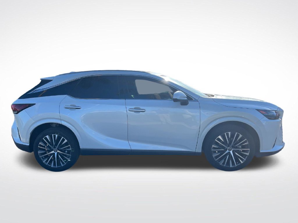 Used 2023 Lexus RX 350 Premium Plus w/ Accessory Package (Z1) FWD image 6
