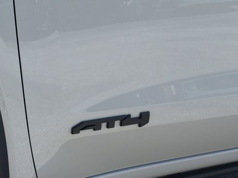 New 2026 GMC Sierra 1500 AT4 w/ Technology Package AWD/4WD image 27