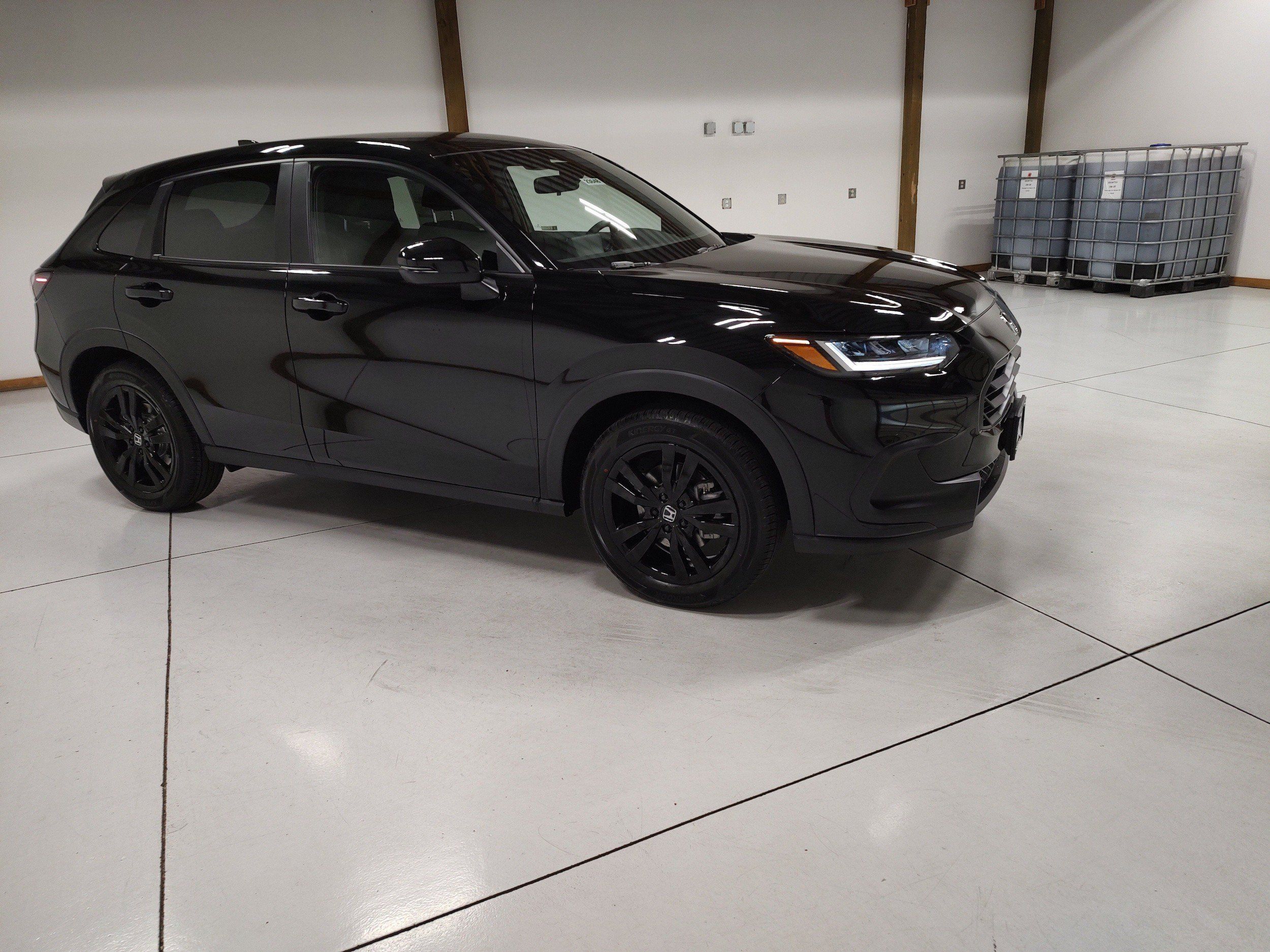 New 2027 Honda HR-V Sport image 2