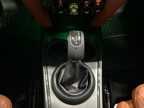 Used 2023 MINI Cooper Countryman SE w/ Storage Package image 9