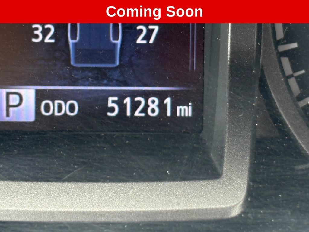 Used 2021 Toyota Tacoma TRD Off-Road w/ Technology Package AWD/4WD image 18