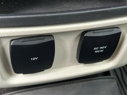 Used 2017 Ford Edge Titanium w/ Equipment Group 301A image 23