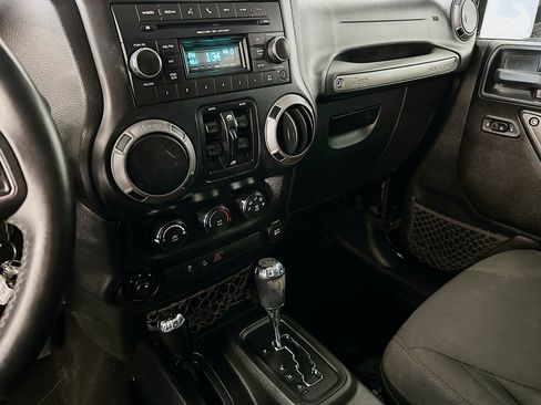 Used 2016 Jeep Wrangler Unlimited Sport w/ Quick Order Package 24S image 23