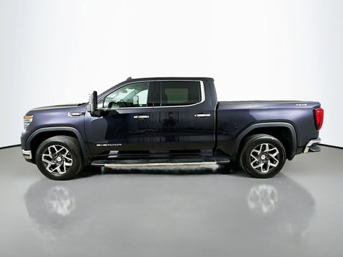 Used 2024 GMC Sierra 1500 SLT w/ SLT Premium Plus Package AWD/4WD image 8